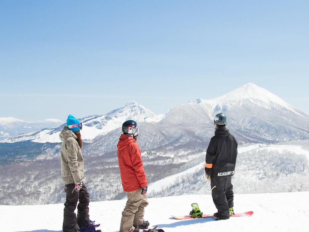 Active Resorts Urabandai Kitashiobara Exteriör bild