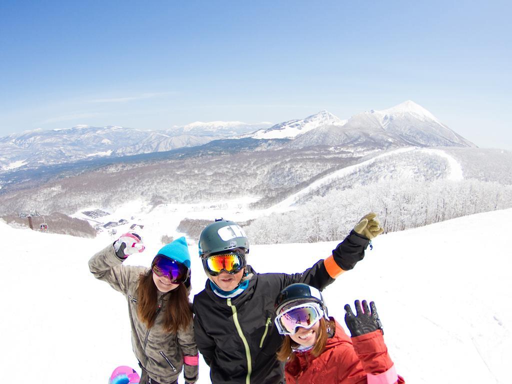 Active Resorts Urabandai Kitashiobara Exteriör bild